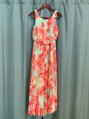Darling Coral and Mint Floral Pleated Maxi Dress (MACY’s)